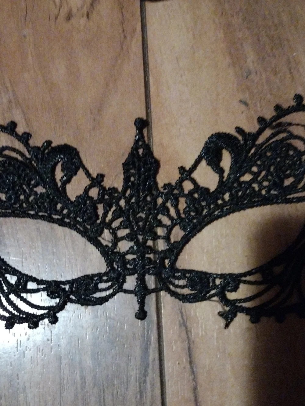 Black Lace Venetian Eye Mask - Elegant Women's Accessory